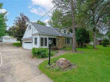 1397 W Sprague Road, Broadview Heights, OH 44147