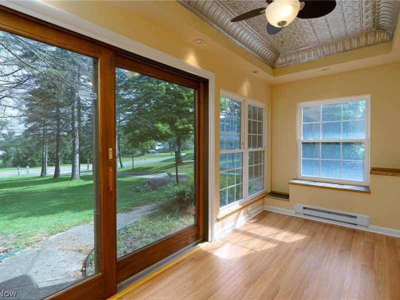 1397 W Sprague Road, Broadview Heights, OH 44147 Photo 3