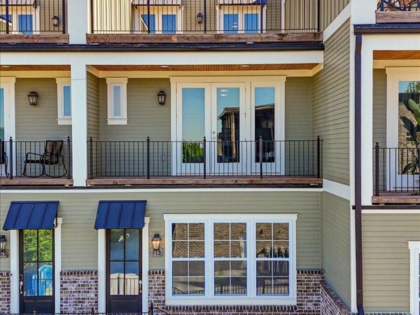 829 S Greenwood Avenue, Unit 113, Chattanooga, TN 37404
