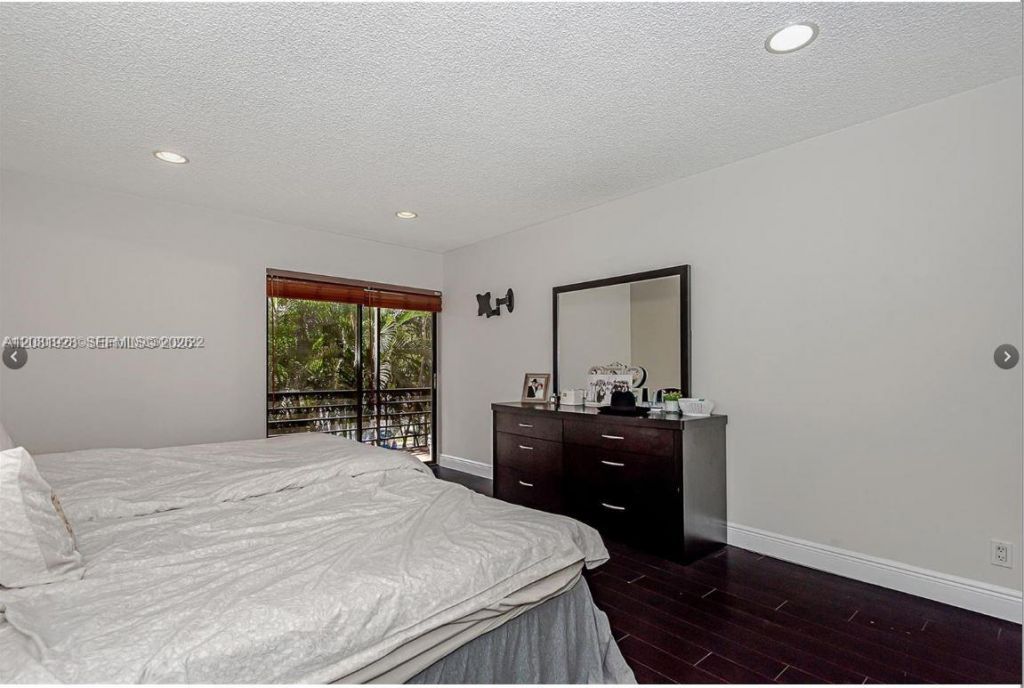 4000 N Hills Dr, Unit 29, Hollywood, FL 33021 Photo