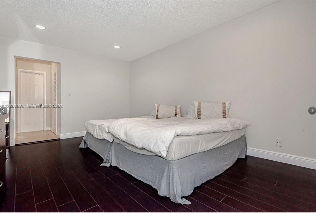 4000 N Hills Dr, Unit 29, Hollywood, FL 33021 Photo
