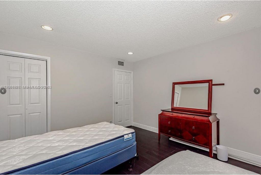 4000 N Hills Dr, Unit 29, Hollywood, FL 33021 Photo