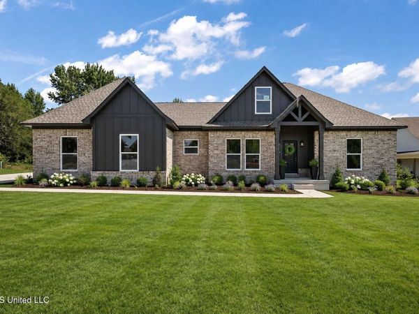 1250 Barr Road, Coldwater, MS 38618