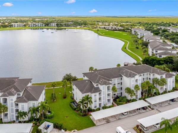 10391 Butterfly Palm DR, Unit 1021, FORT MYERS, FL 33966