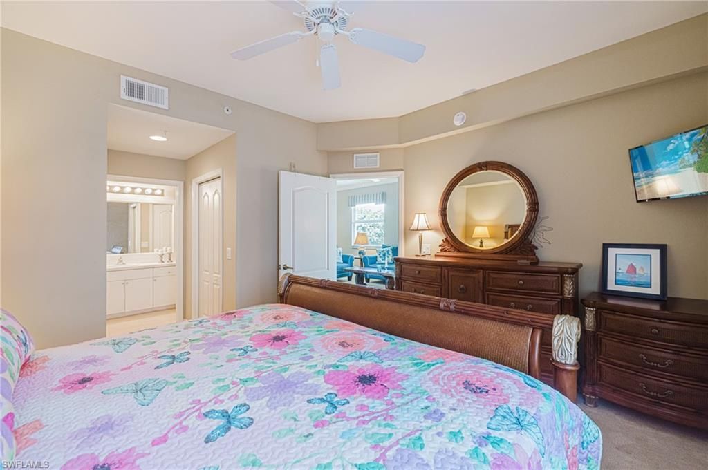 10391 Butterfly Palm Dr, Unit 1021, Fort Myers, FL 33966 Photo