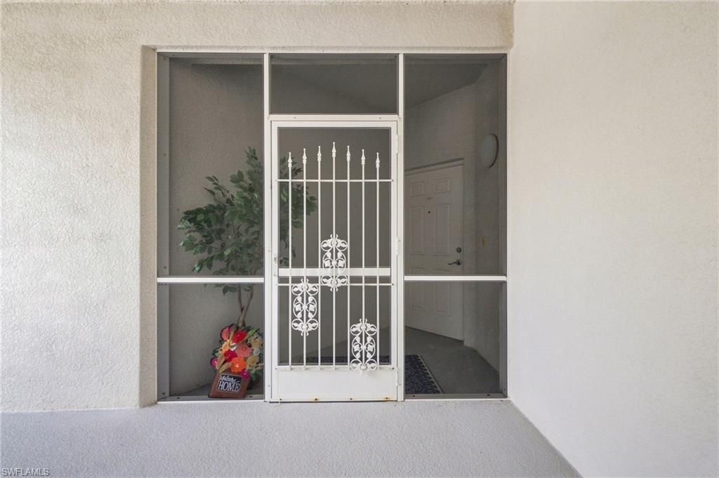 10391 Butterfly Palm Dr, Unit 1021, Fort Myers, FL 33966 Photo