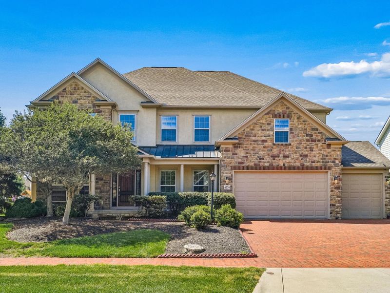 4558 Hirth Hill Road E, Grove City, OH 43123 Photo 1