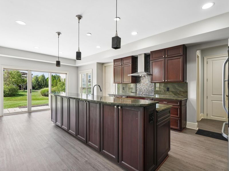 4558 Hirth Hill Road E, Grove City, OH 43123 Photo 4