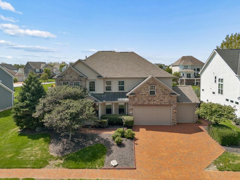 4558 Hirth Hill Road E, Grove City, OH 43123 Photo 4