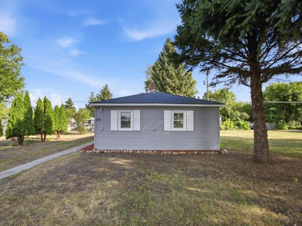 109 2nd Avenue SW, Dilworth, MN 56529