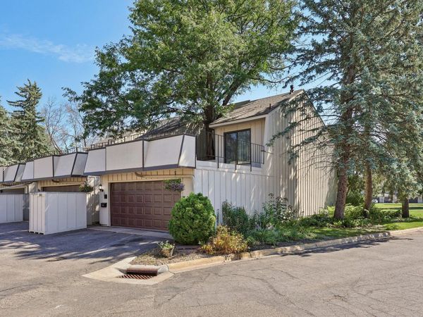 5815 Lake Curve Lane, Brooklyn Center, MN 55429