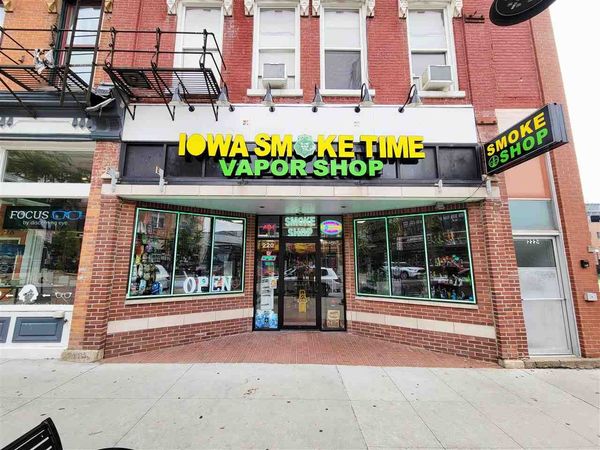 220 E Washington St., Iowa City, IA 52240