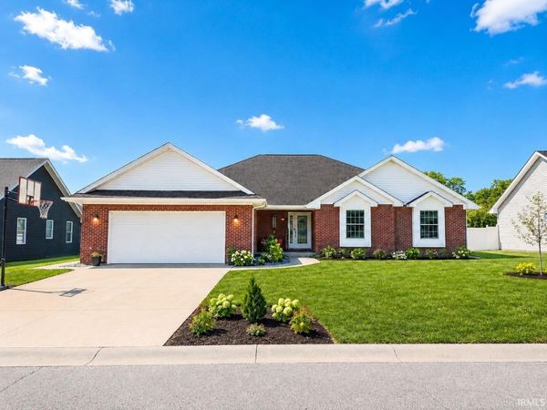 946 Kimberly Drive, Brownstown, IN 47220