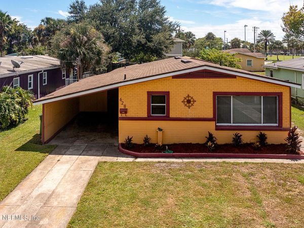 628 3RD Avenue S, Jacksonville Beach, FL 32250
