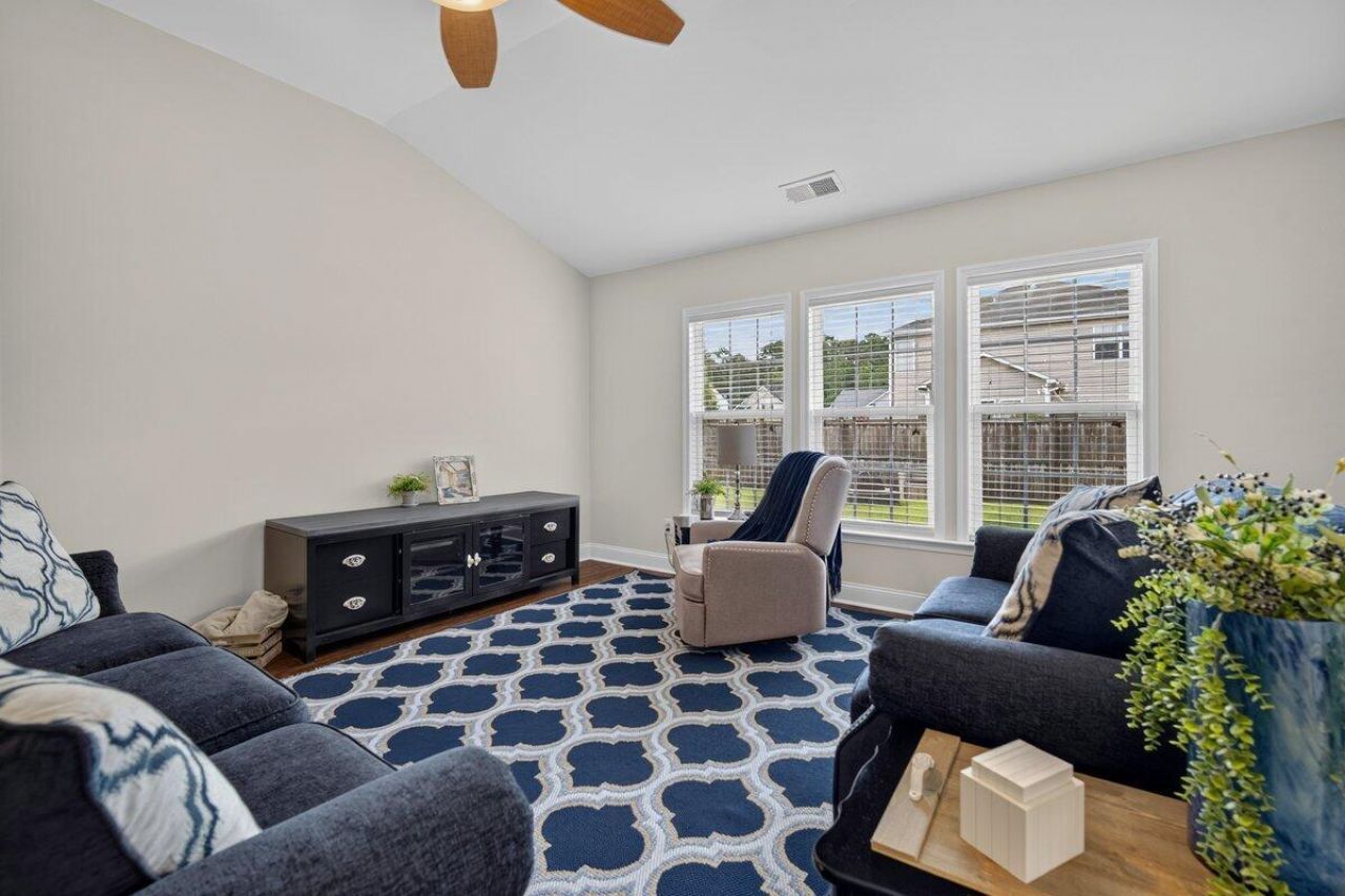 600 Parkwood Drive Photo 10
