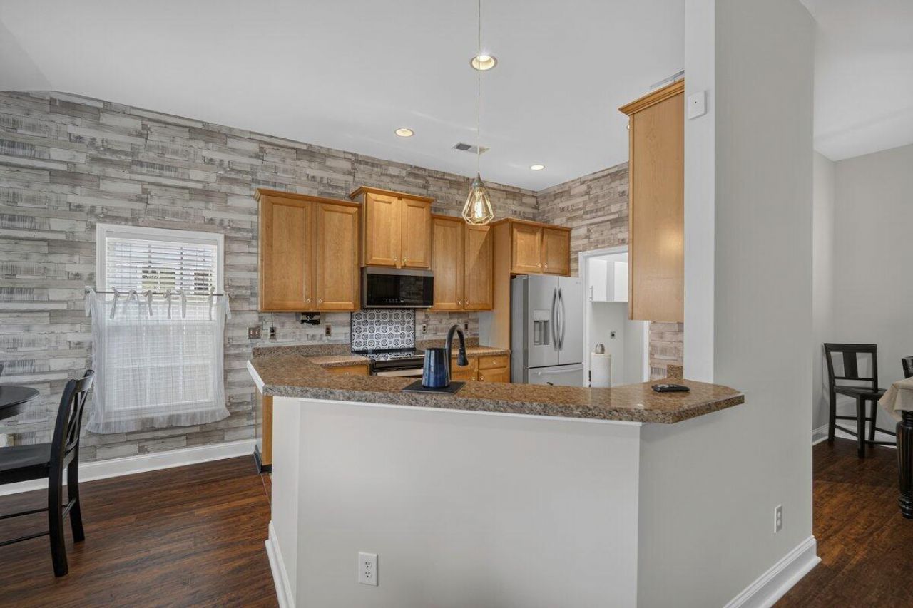 600 Parkwood Drive Photo 13