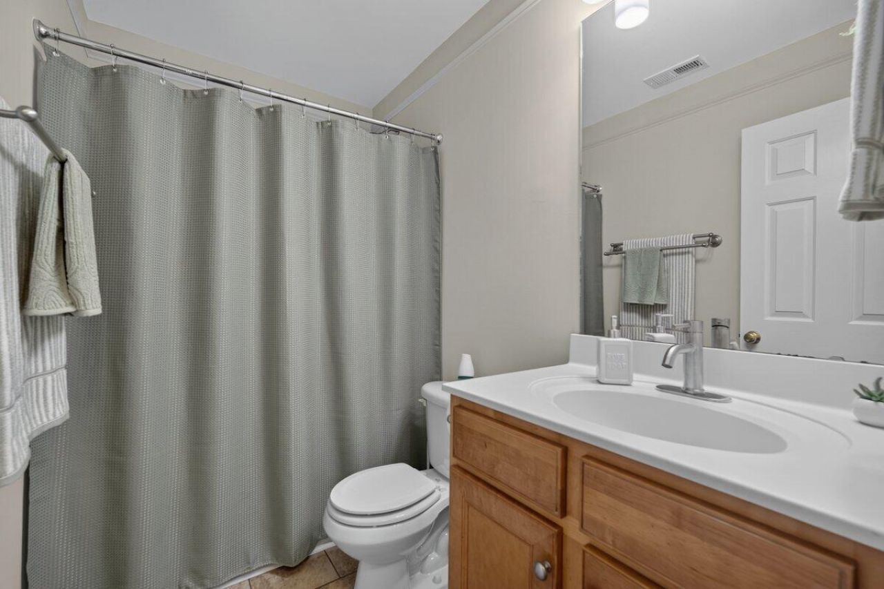 600 Parkwood Drive Photo 26