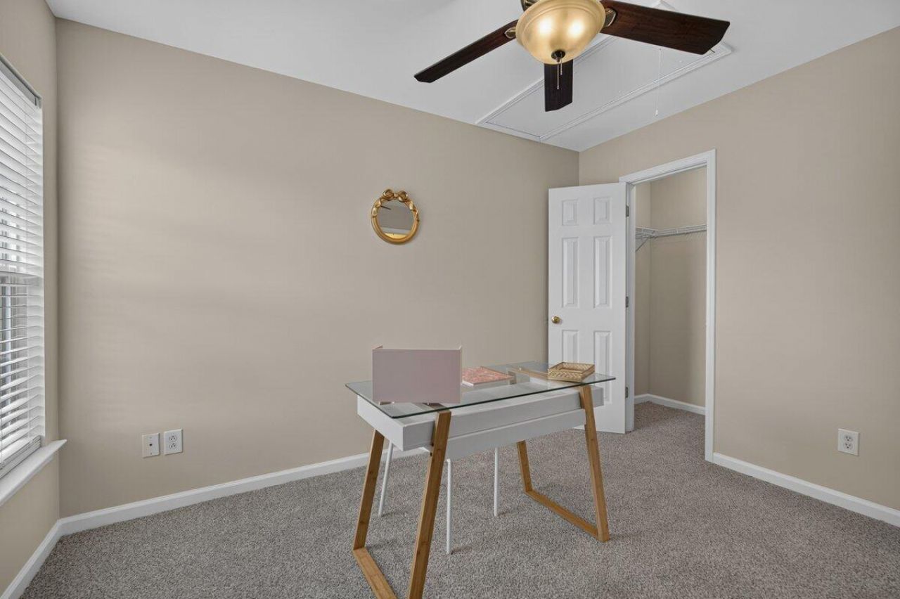 600 Parkwood Drive Photo 27