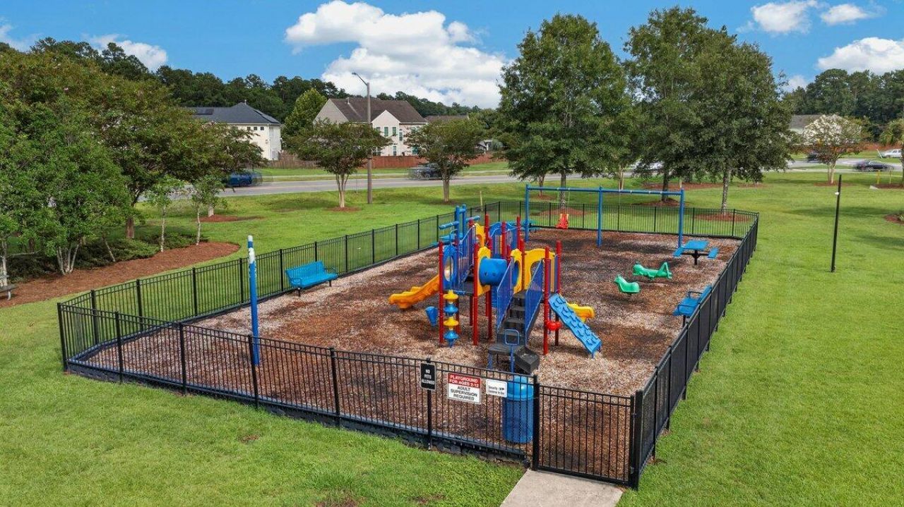 600 Parkwood Drive Photo 49