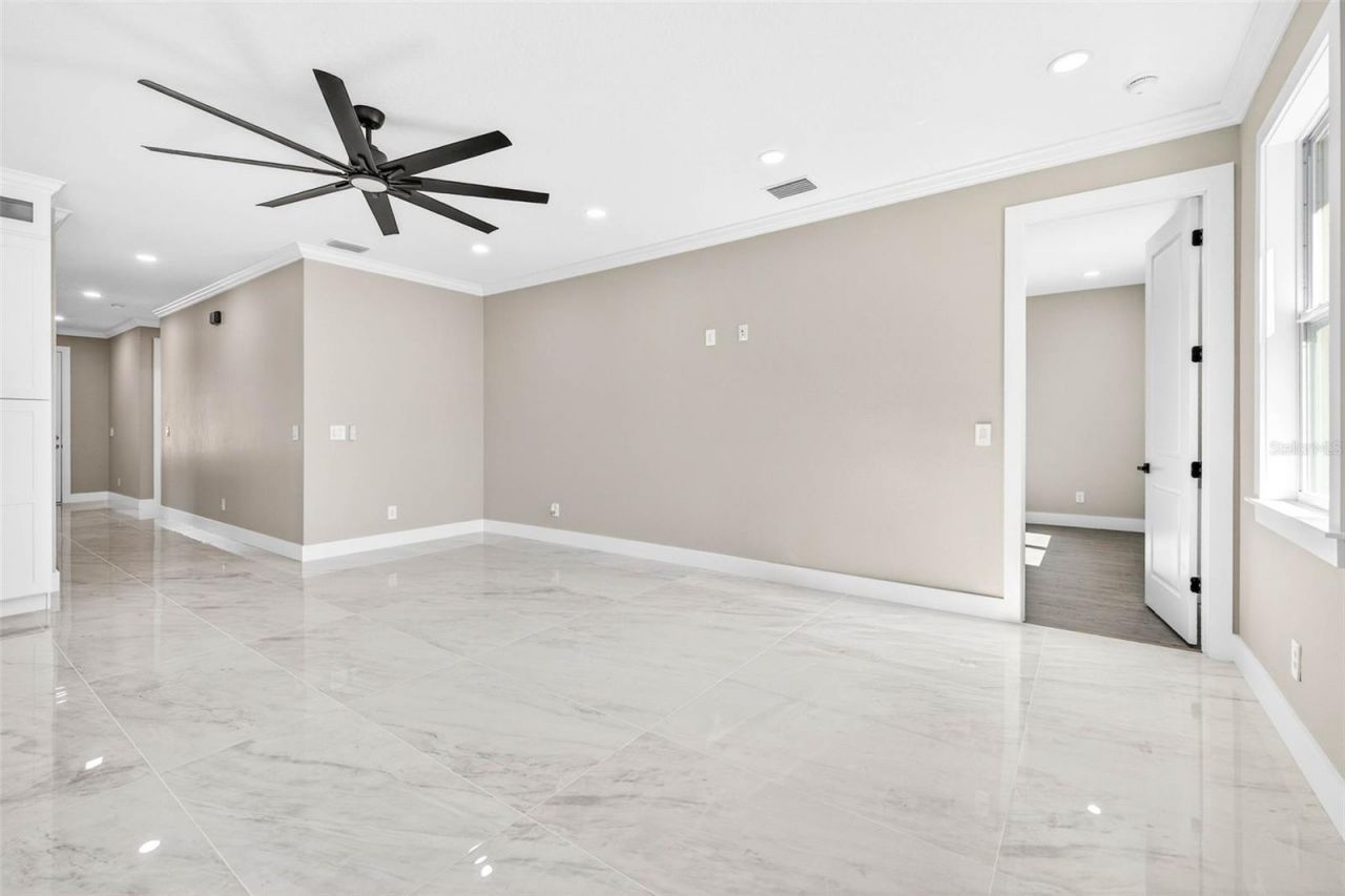 288 Roosevelt Avenue , Masaryktown, FL 34604 Photo