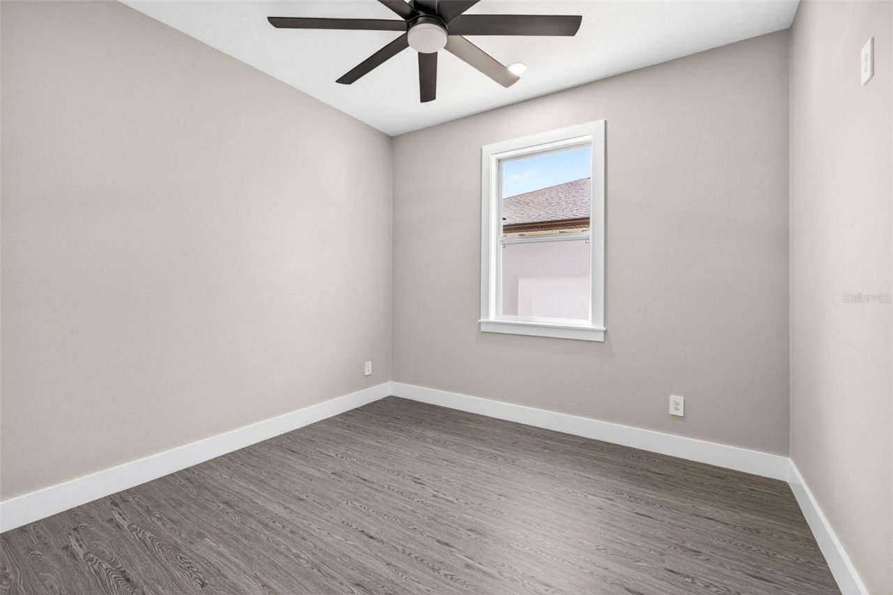 288 Roosevelt Avenue , Masaryktown, FL 34604 Photo