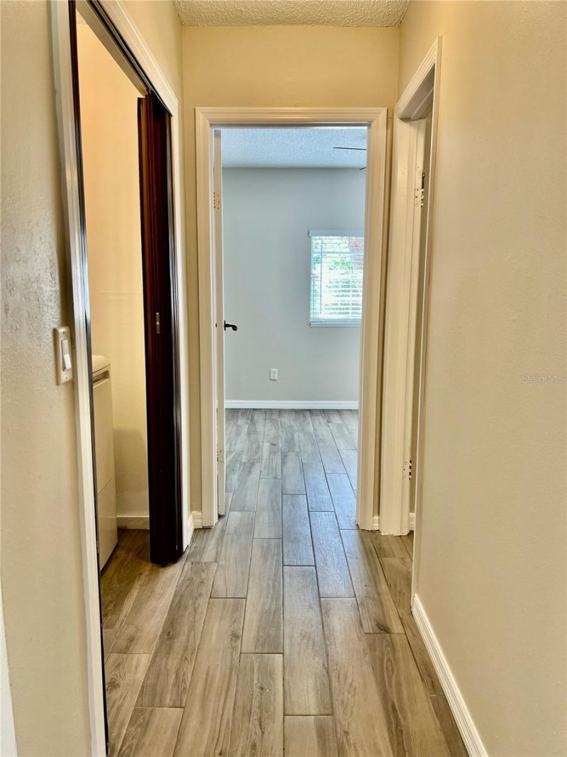 1820 Central Park Avenue, Orlando, FL 32807 Photo