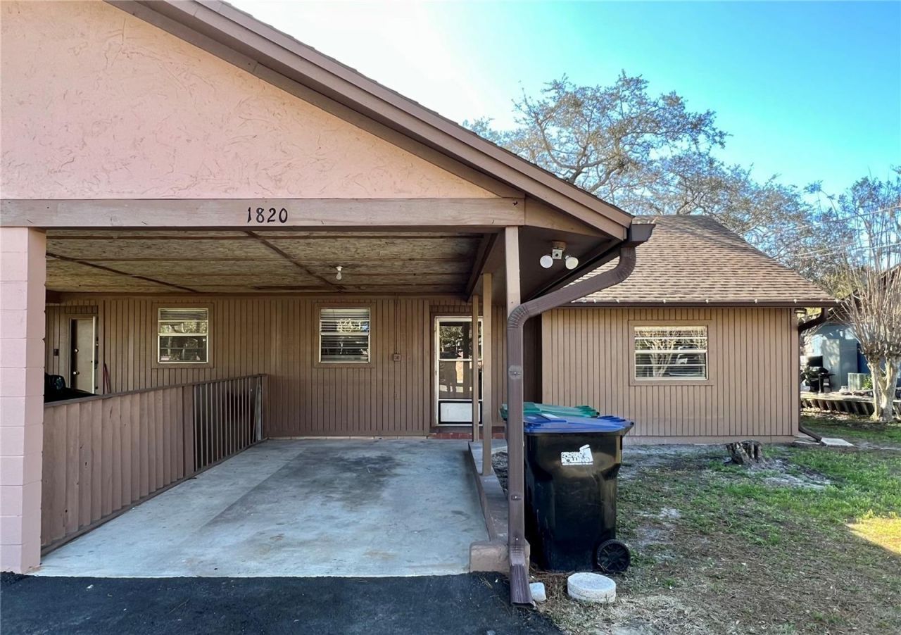 1820 Central Park Avenue, Orlando, FL 32807 Photo