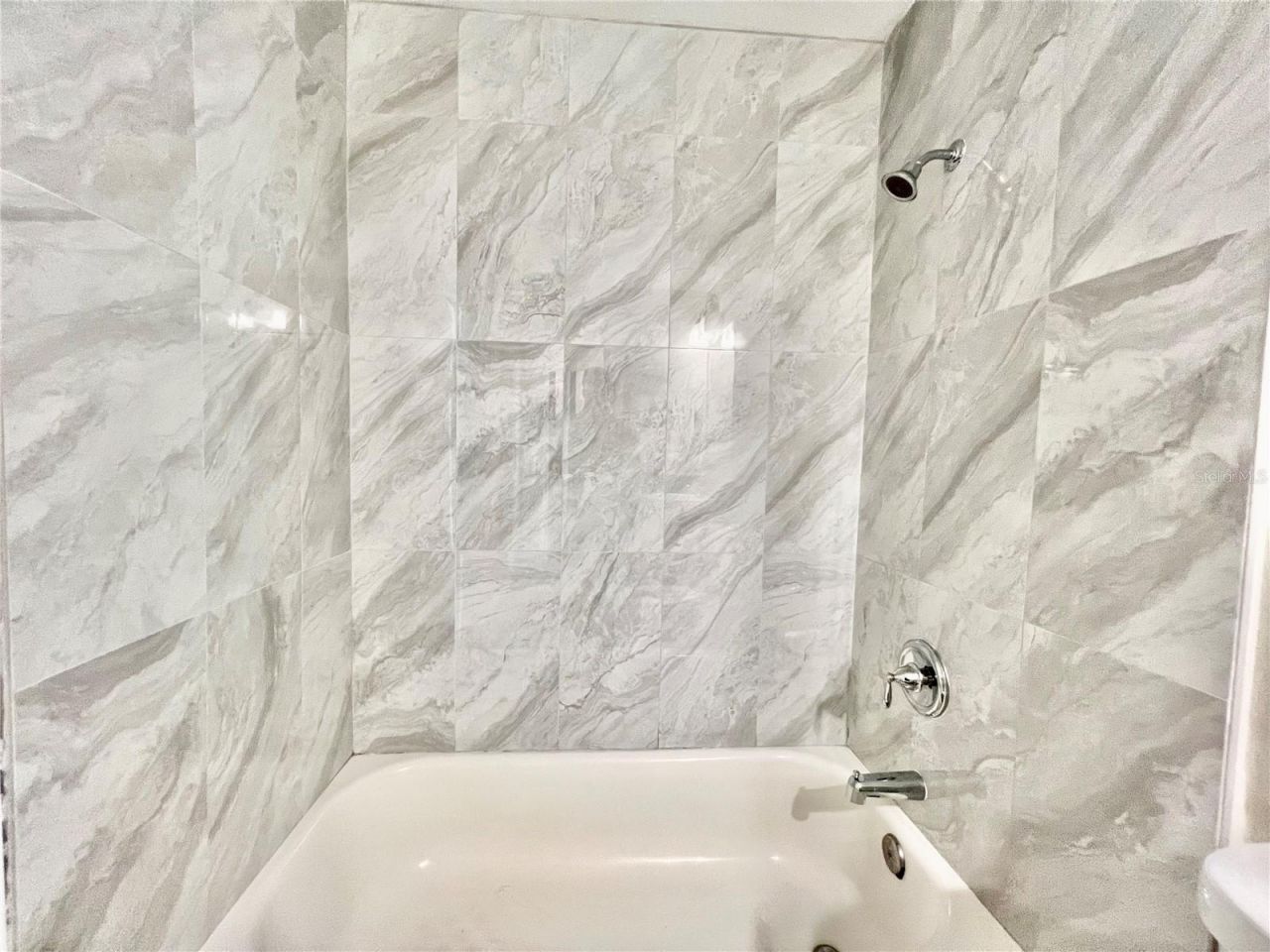 1820 Central Park Avenue, Orlando, FL 32807 Photo