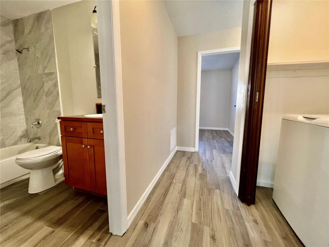 1820 Central Park Avenue, Orlando, FL 32807 Photo