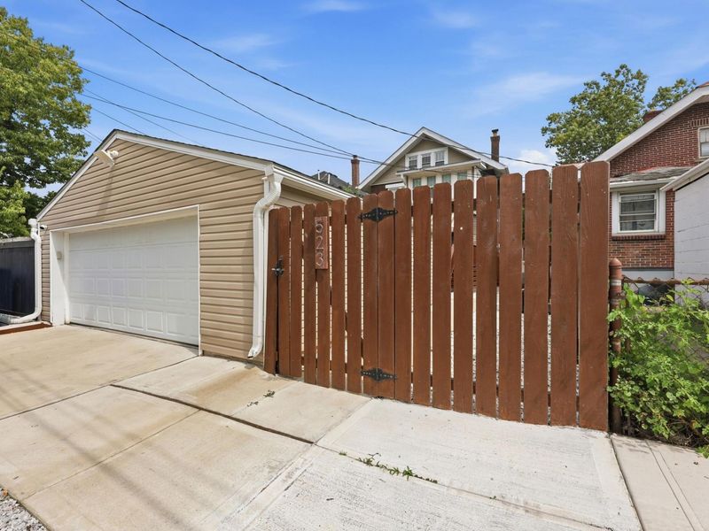523 Fairwood Avenue, Columbus, OH 43205 Photo 5