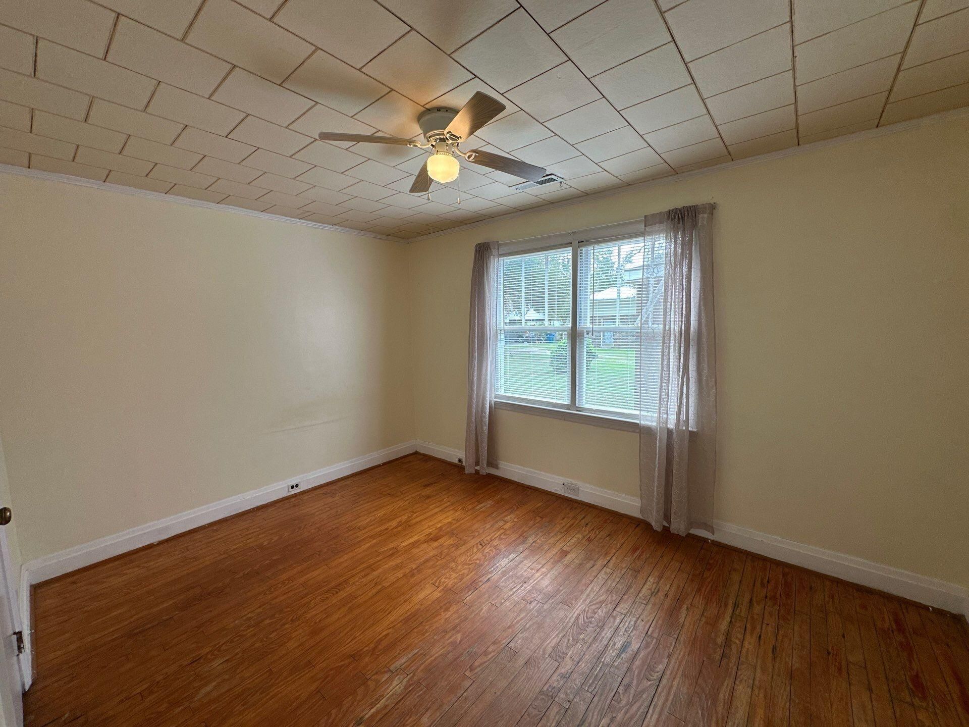 106 Roosevelt Drive Photo 19