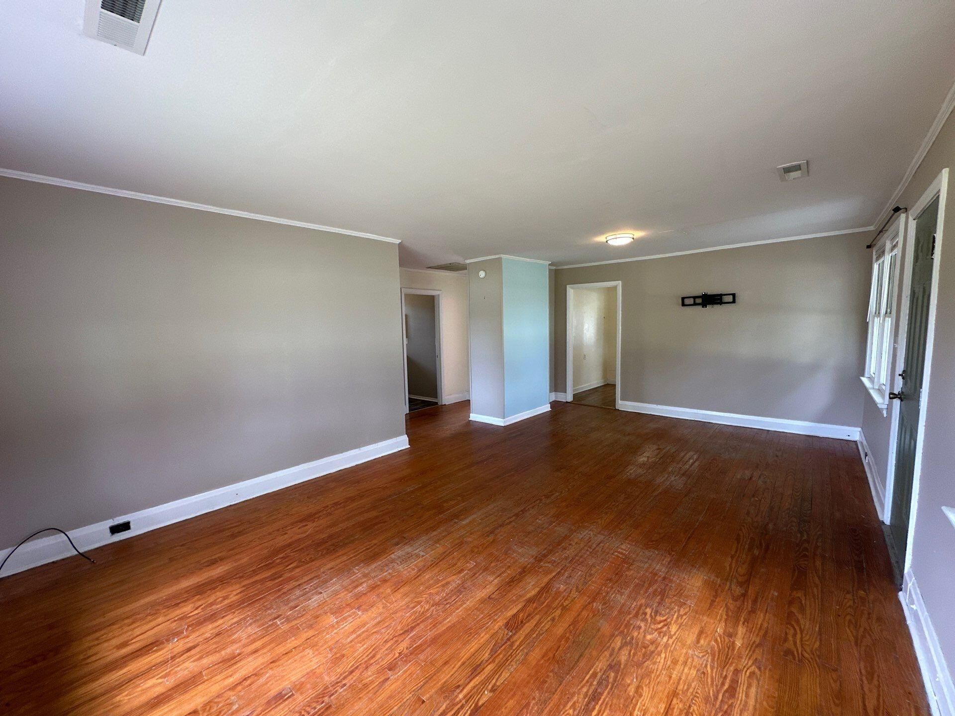 106 Roosevelt Drive Photo 5