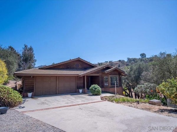 20455 FORTUNA DEL SUR, Escondido, CA 92029