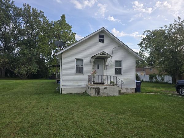 2935 141st Place, Blue Island, IL 60406