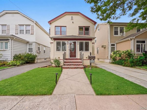 8777 254th Street , Bellerose, NY 11426