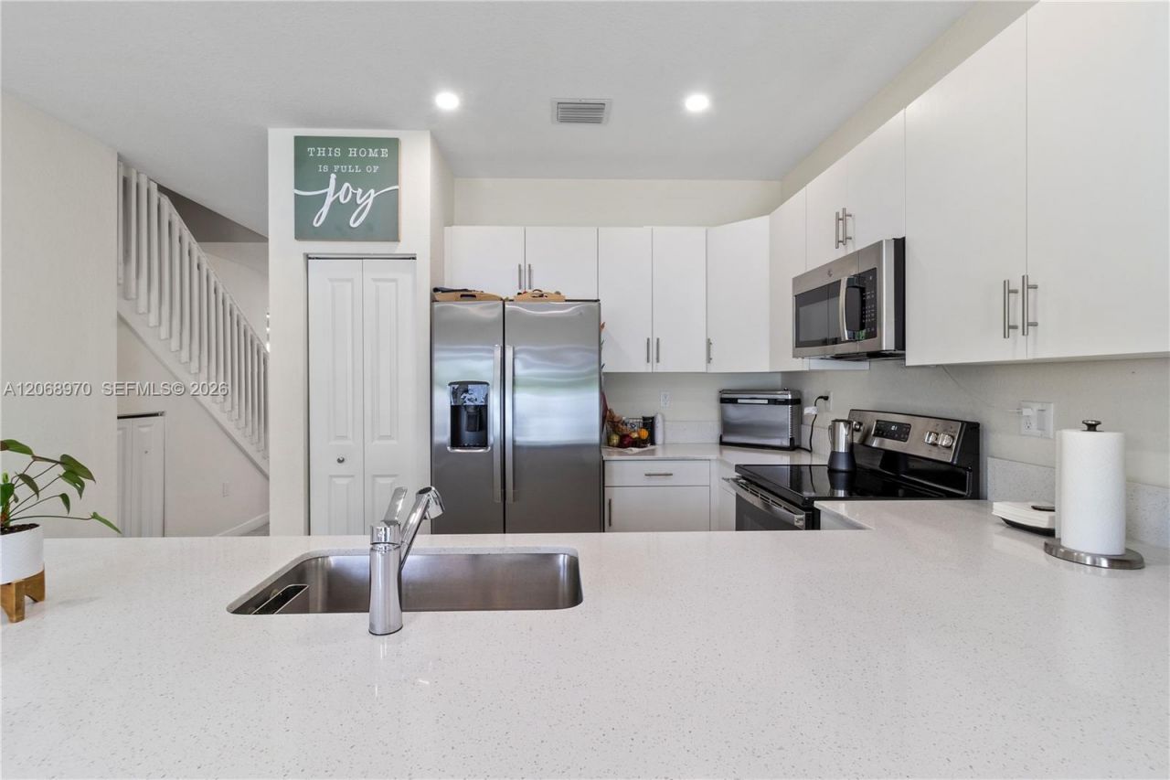 11410 W 34th Way , Hialeah, FL 33018 Photo