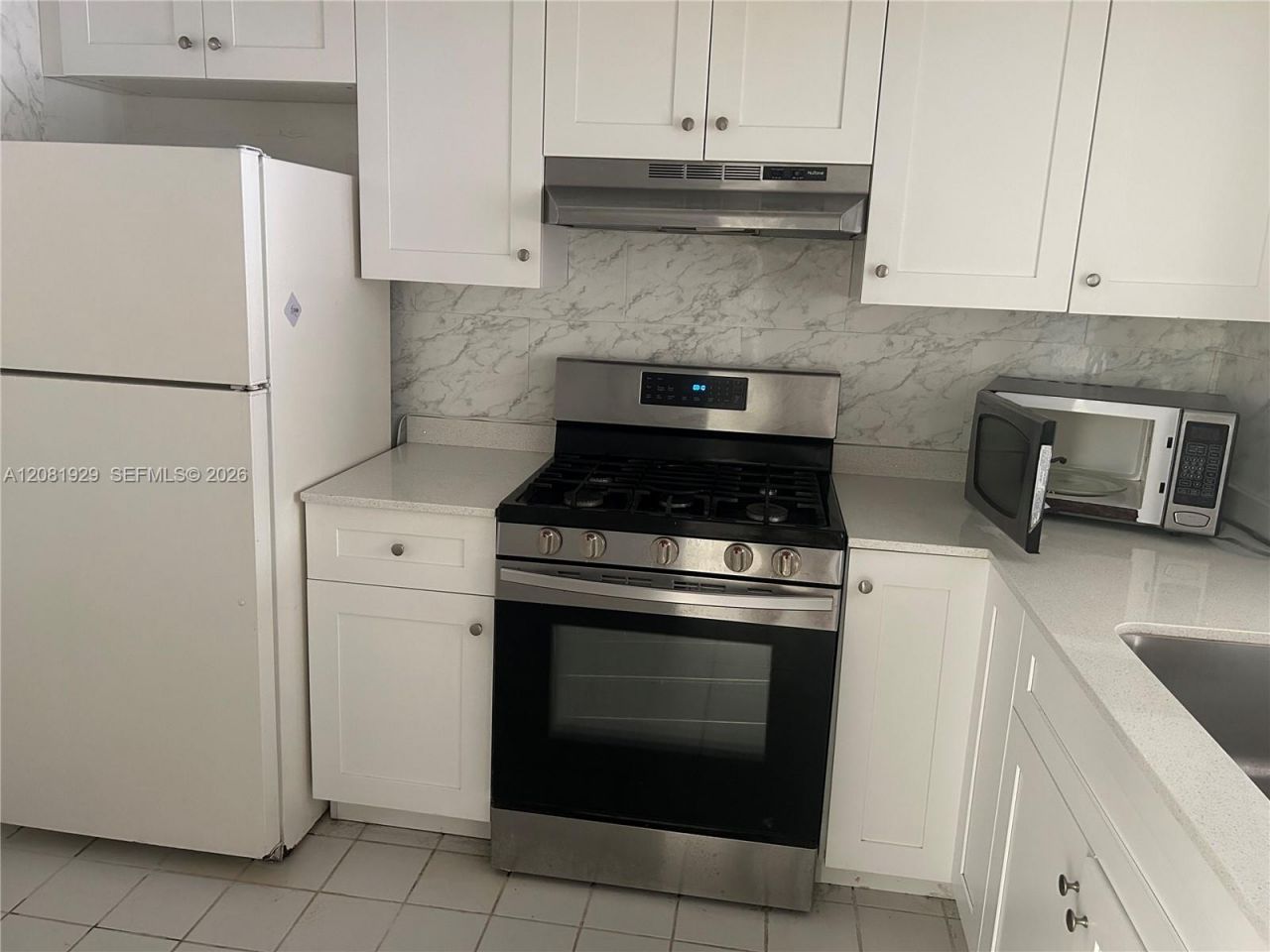 18111 NW 68th Ave, Unit F106, Hialeah, FL 33015 Photo