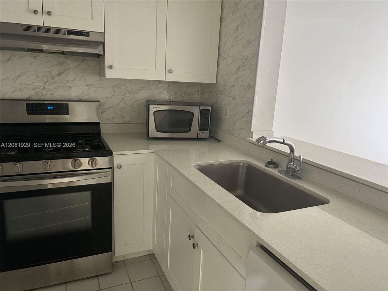 18111 NW 68th Ave, Unit F106, Hialeah, FL 33015 Photo