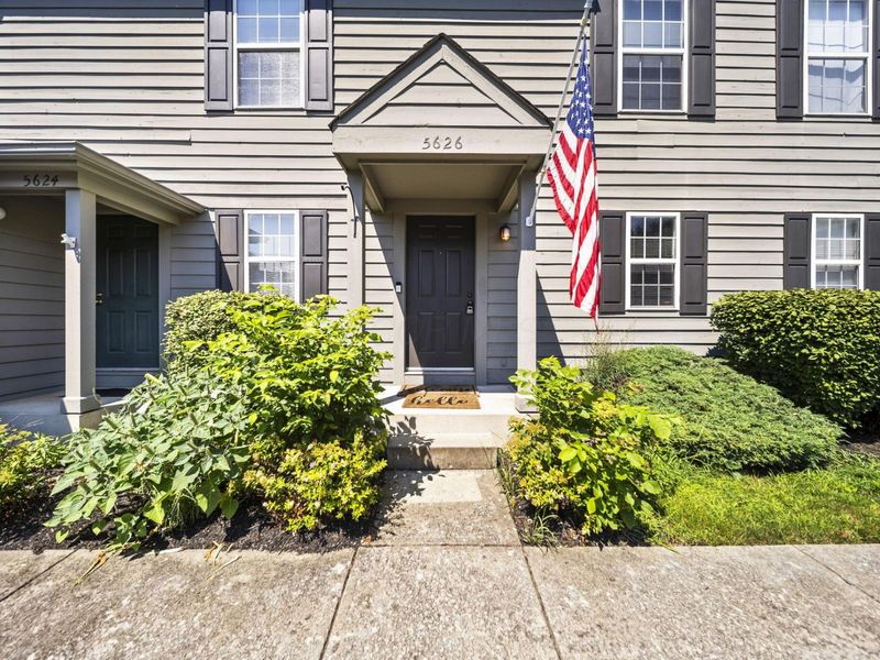 5626 Blendonridge Drive, Unit 90C, Columbus, OH 43230 Photo 2