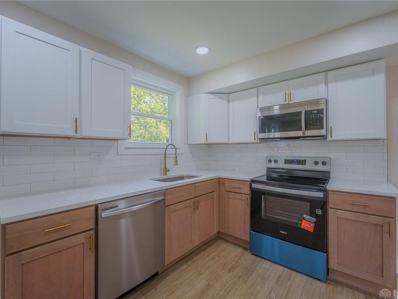 4889 Becker Drive, Dayton, OH 45417 Photo 15
