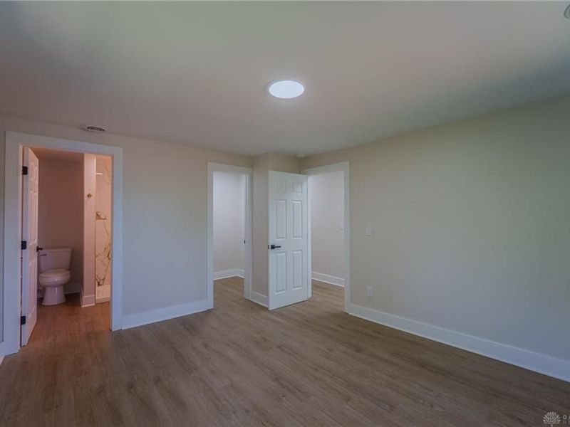 4889 Becker Drive, Dayton, OH 45417 Photo 33