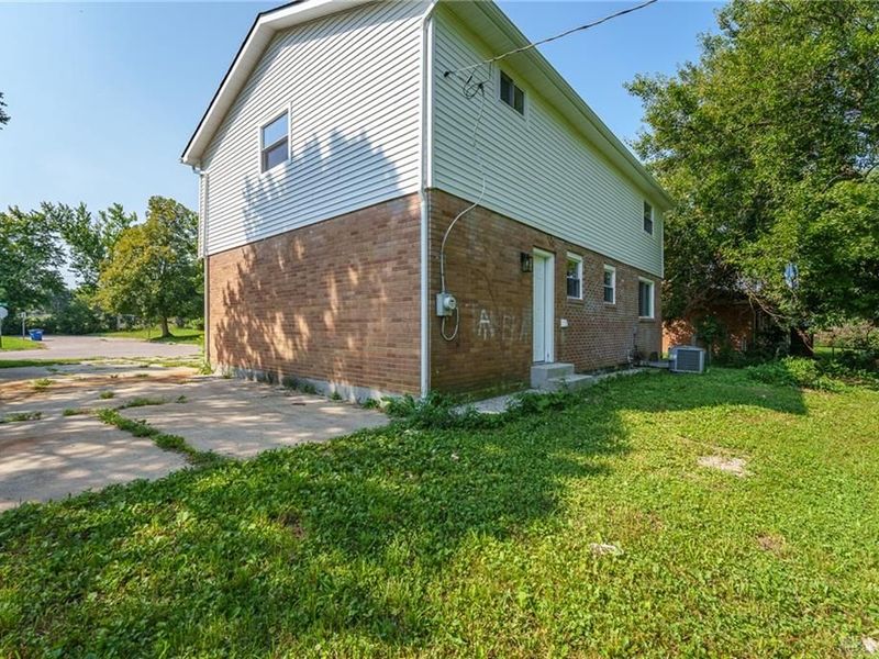4889 Becker Drive, Dayton, OH 45417 Photo 36