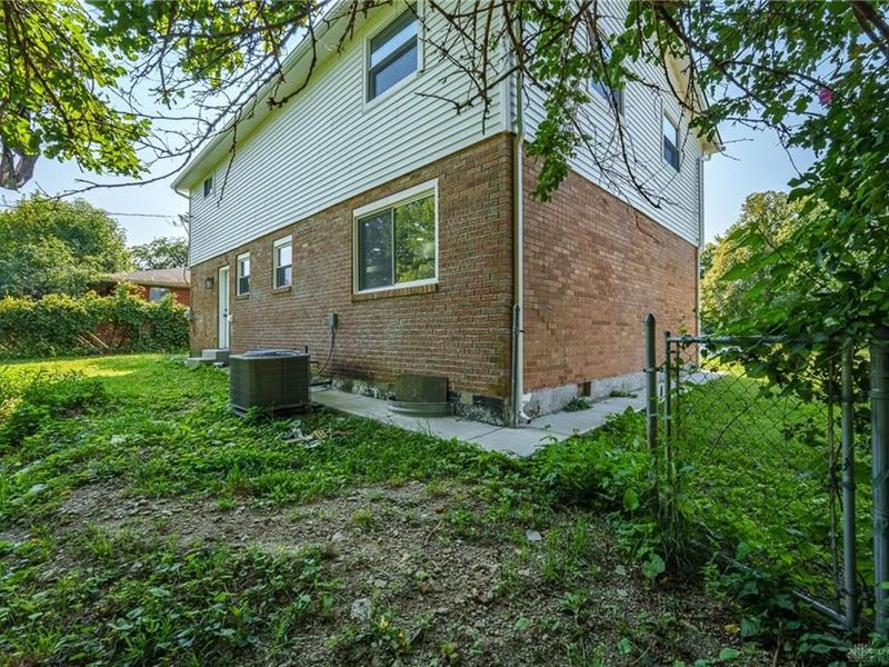 4889 Becker Drive, Dayton, OH 45417 Photo 37