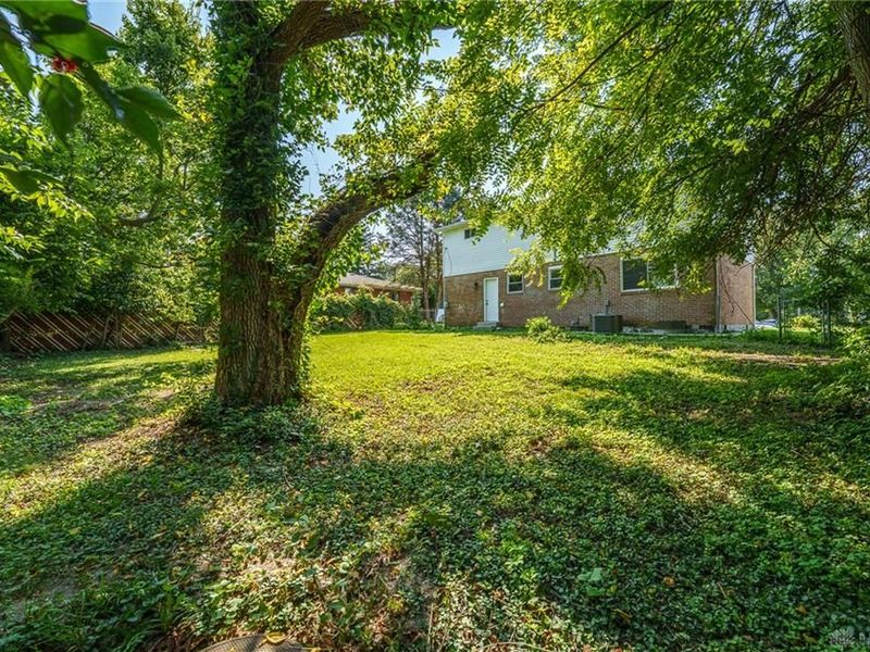 4889 Becker Drive, Dayton, OH 45417 Photo 40