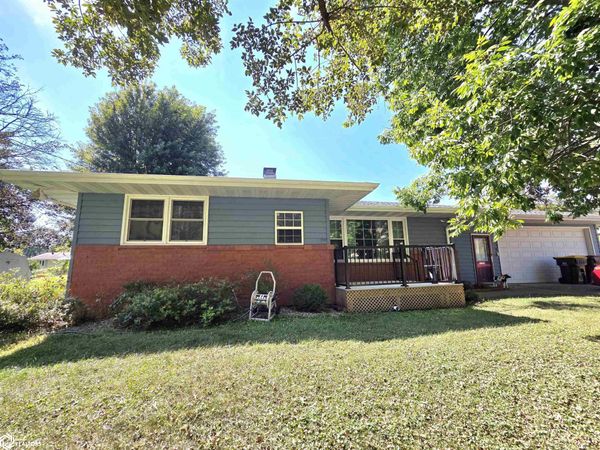 410 S Jackson Street, Osceola, IA 50213