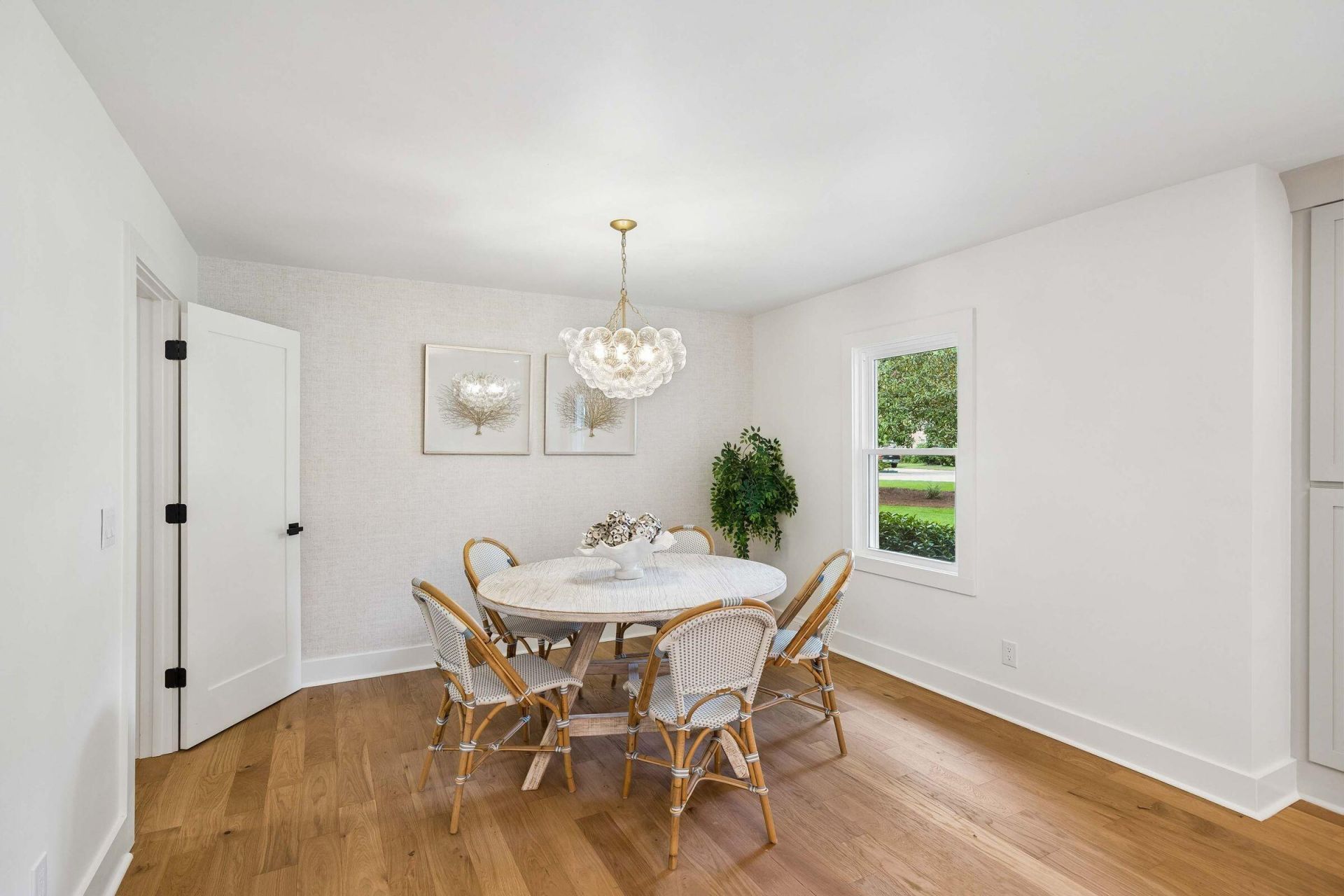 865 Evans Road Photo 22