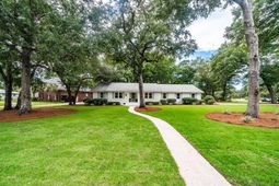 865 Evans Road photo 4