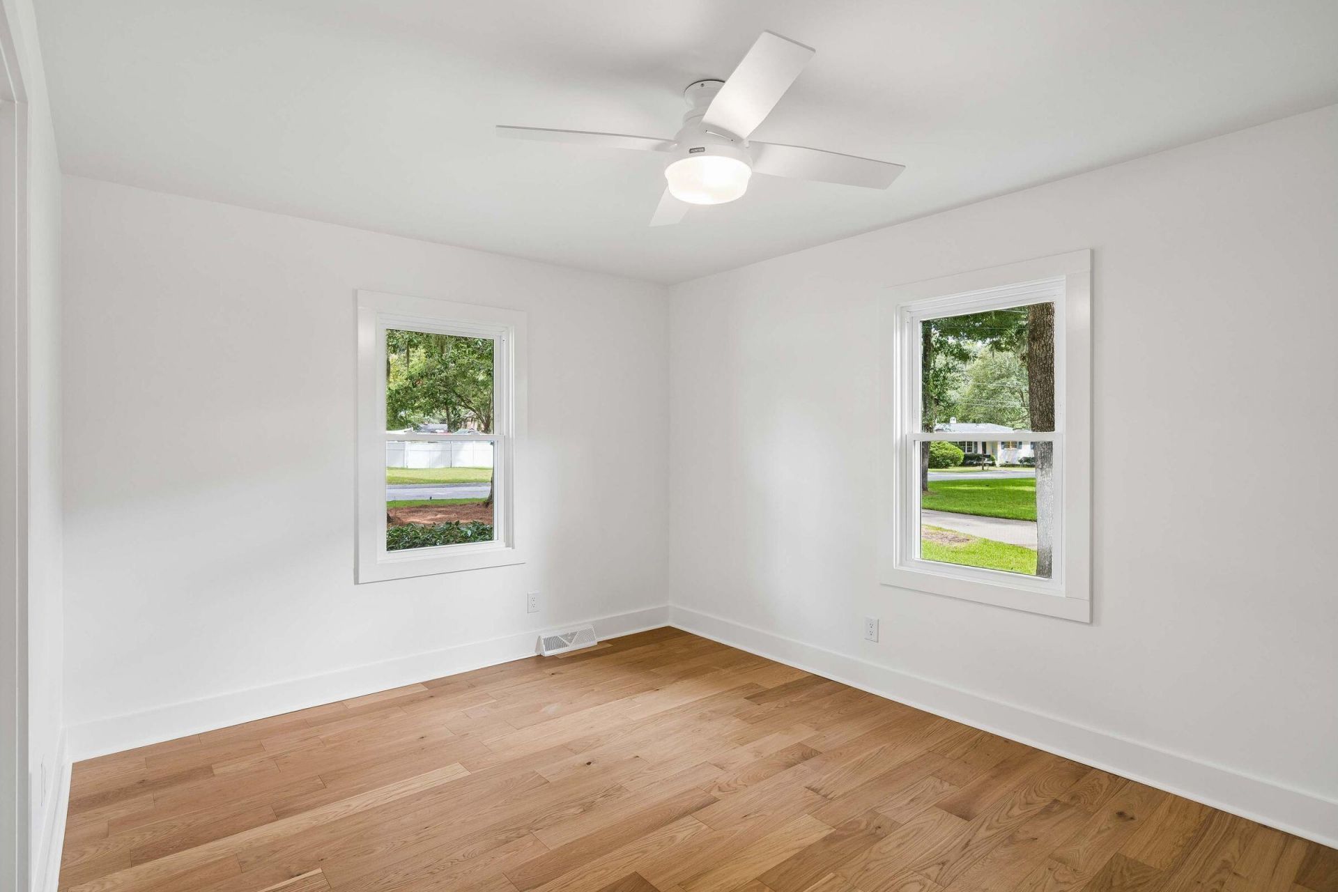 865 Evans Road Photo 50