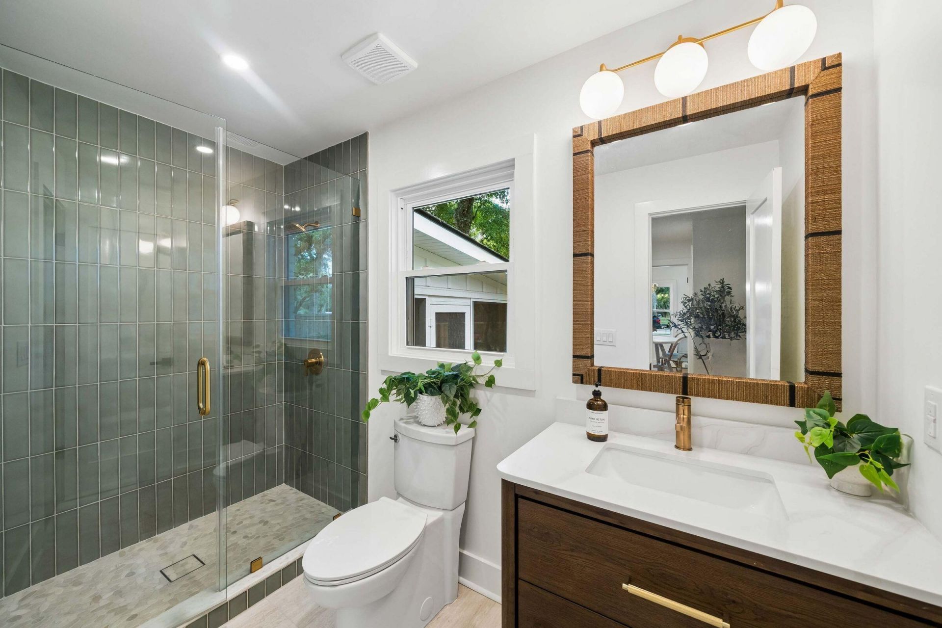 865 Evans Road Photo 52
