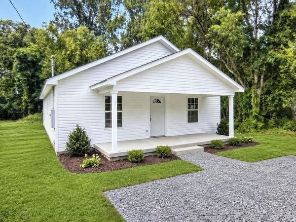 2806 Cambron Street, Gadsden, AL 35904